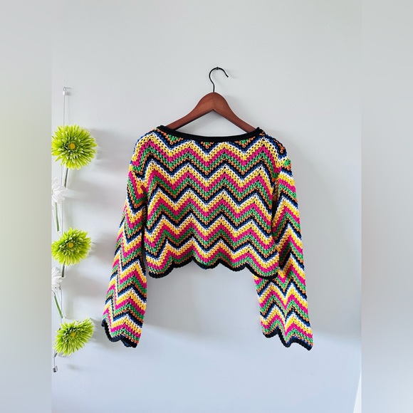 Zara | Crocheted Tribal Stylish Top. Zara’s Bloggers - Picture 9 of 12